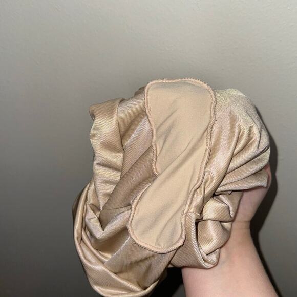 Spanx Power Conceal-Her Mid Thigh Shapewear Shorts Nude Beige XL Smoothing - Picture 6 of 7